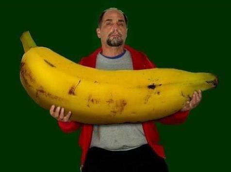 世界上最大的香蕉，香蕉界的巨无霸（重4斤、长30厘米）